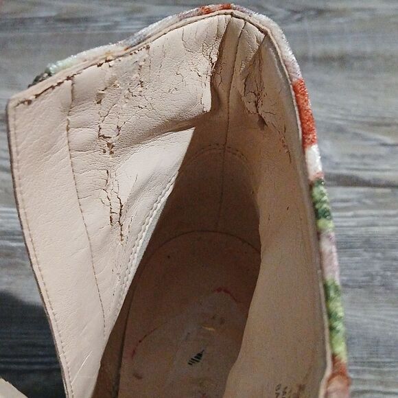 Nine West Savitra  floral block chunky heel ankle booties Sz 7.5 - Picture 10 of 10